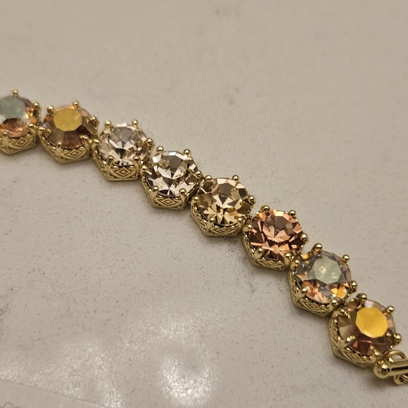 Park Lane Peaches and Cream Bracelet - Picture 7 of 8